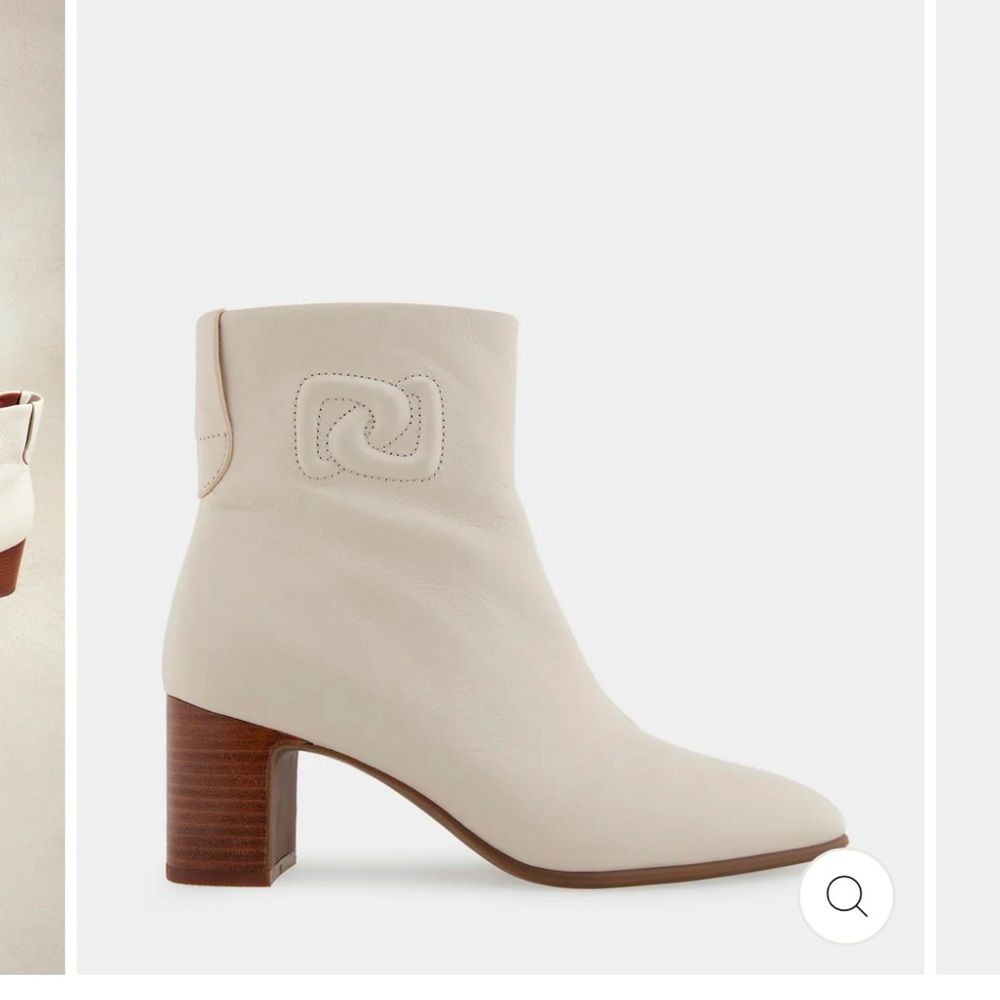 Aerosoles bootie size 8M